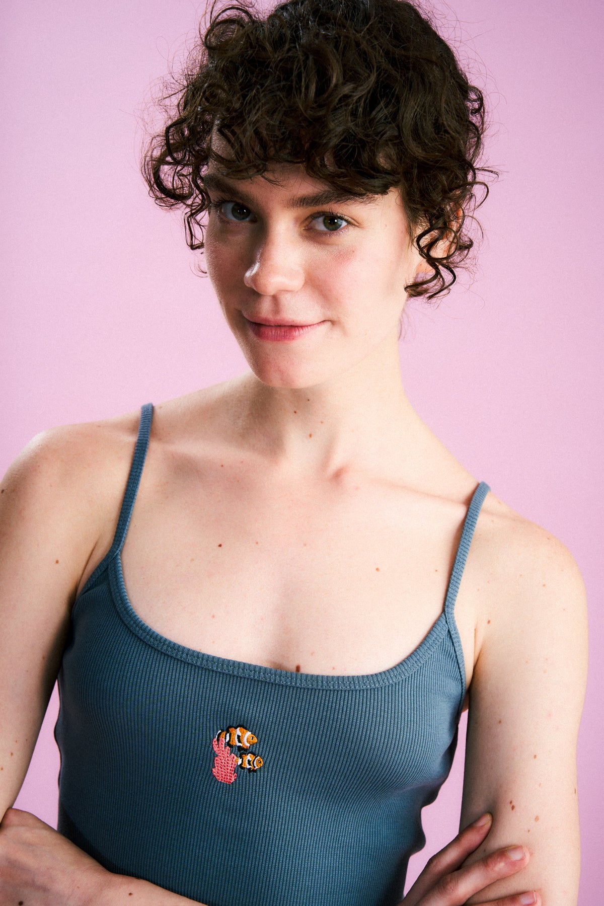 Palyaço Balığı Ribana Askılı Atlet - Füme