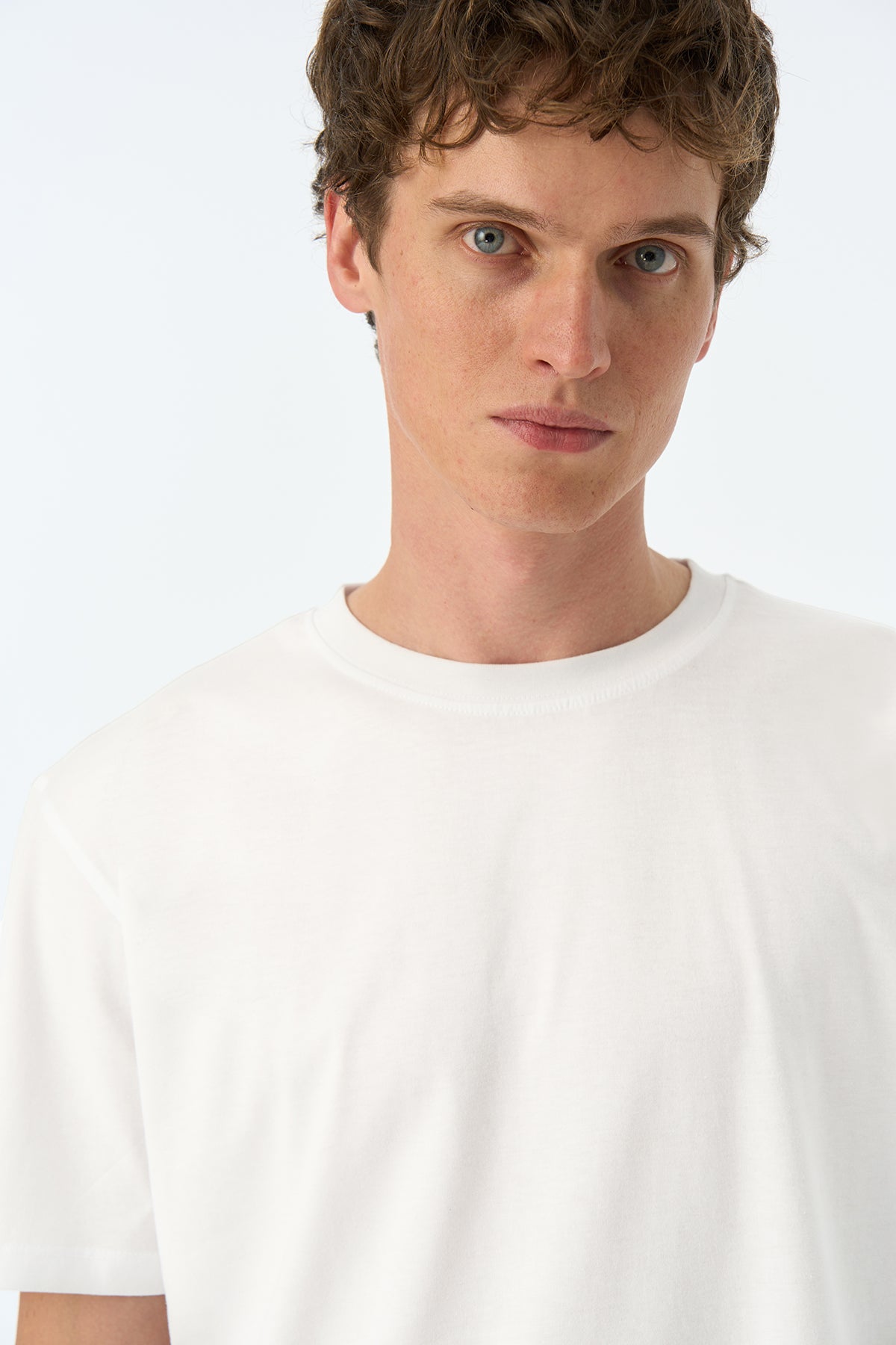 Basic Lightweight T-Shirt - Beyaz