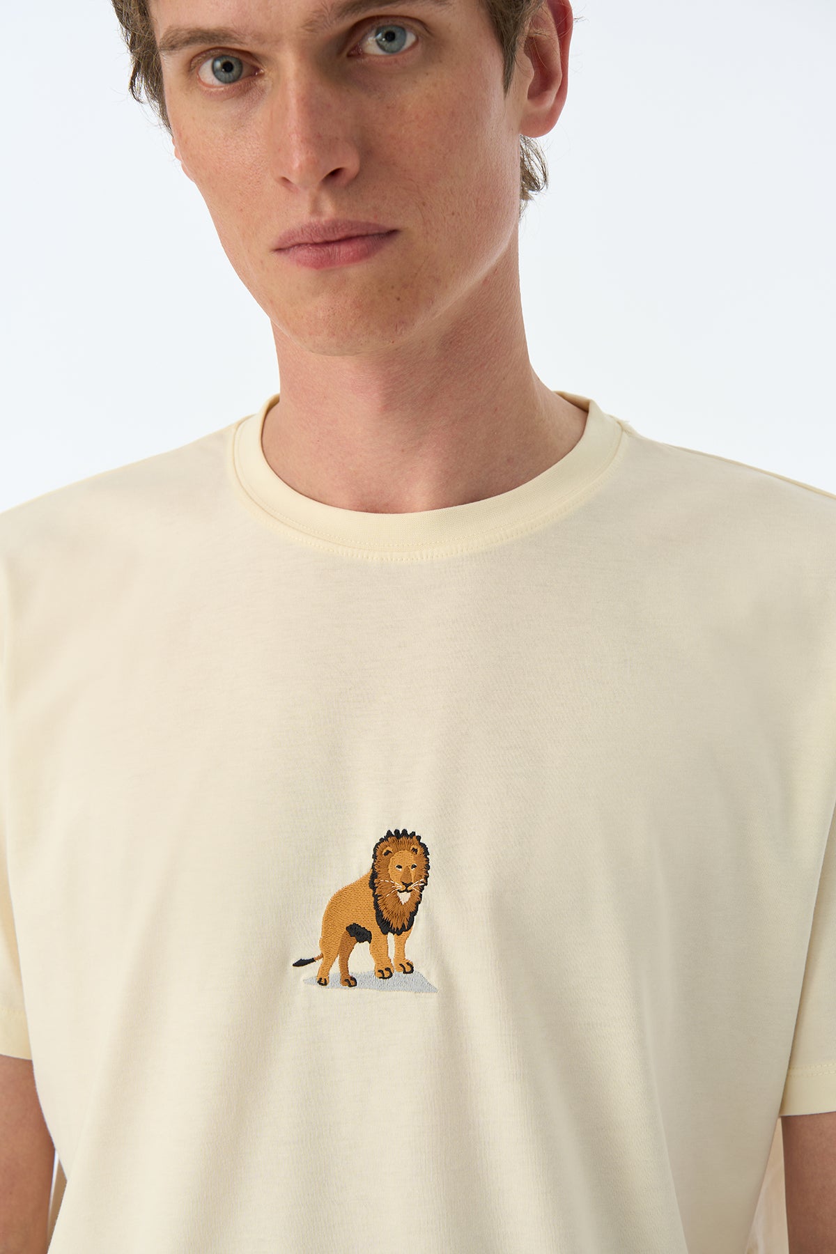 Aslan Lightweight T-Shirt - Ekru
