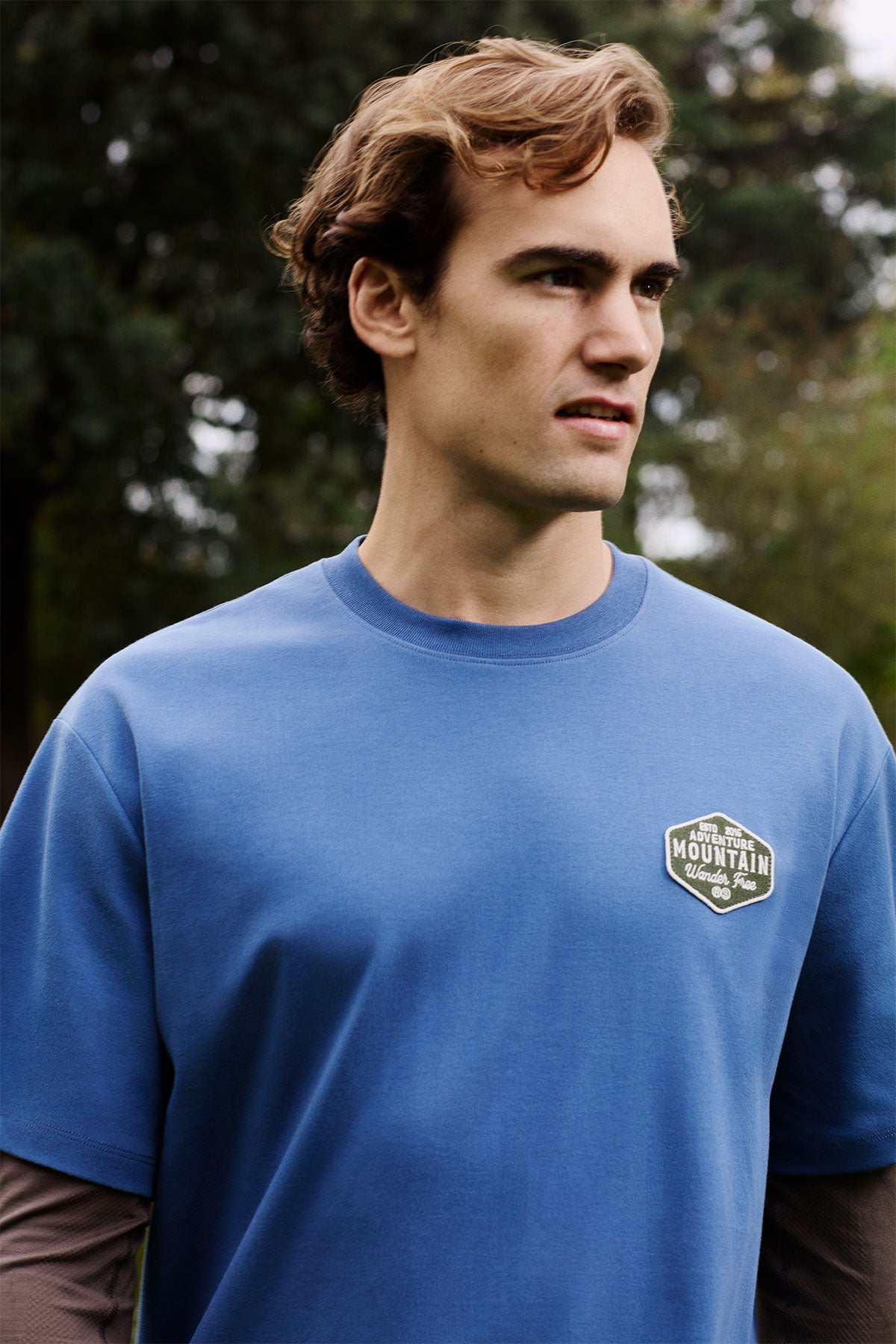 Mountain Wanderer Premium T-shirt - Lacivert