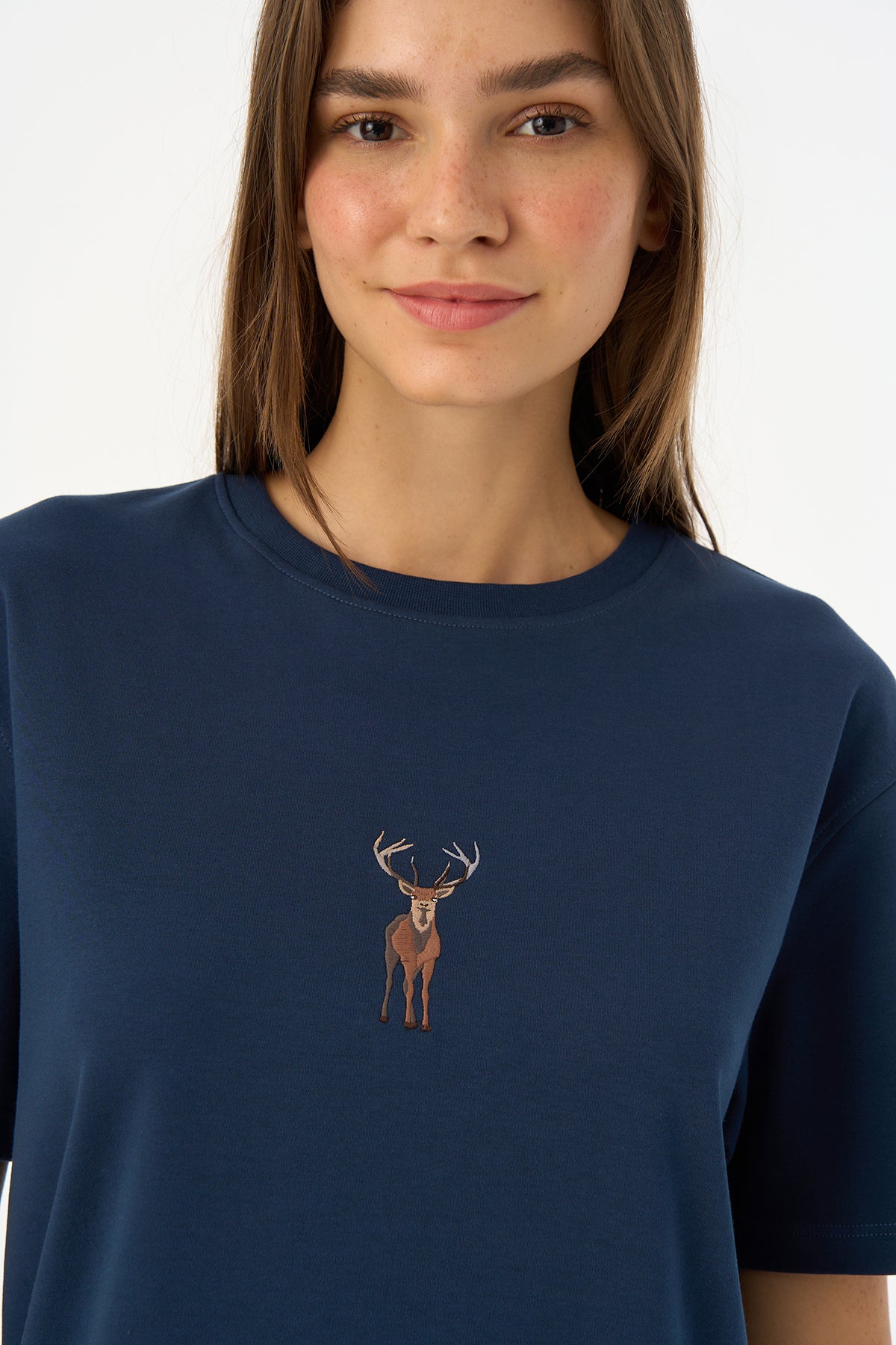 Geyik Premium T-Shirt - Lacivert