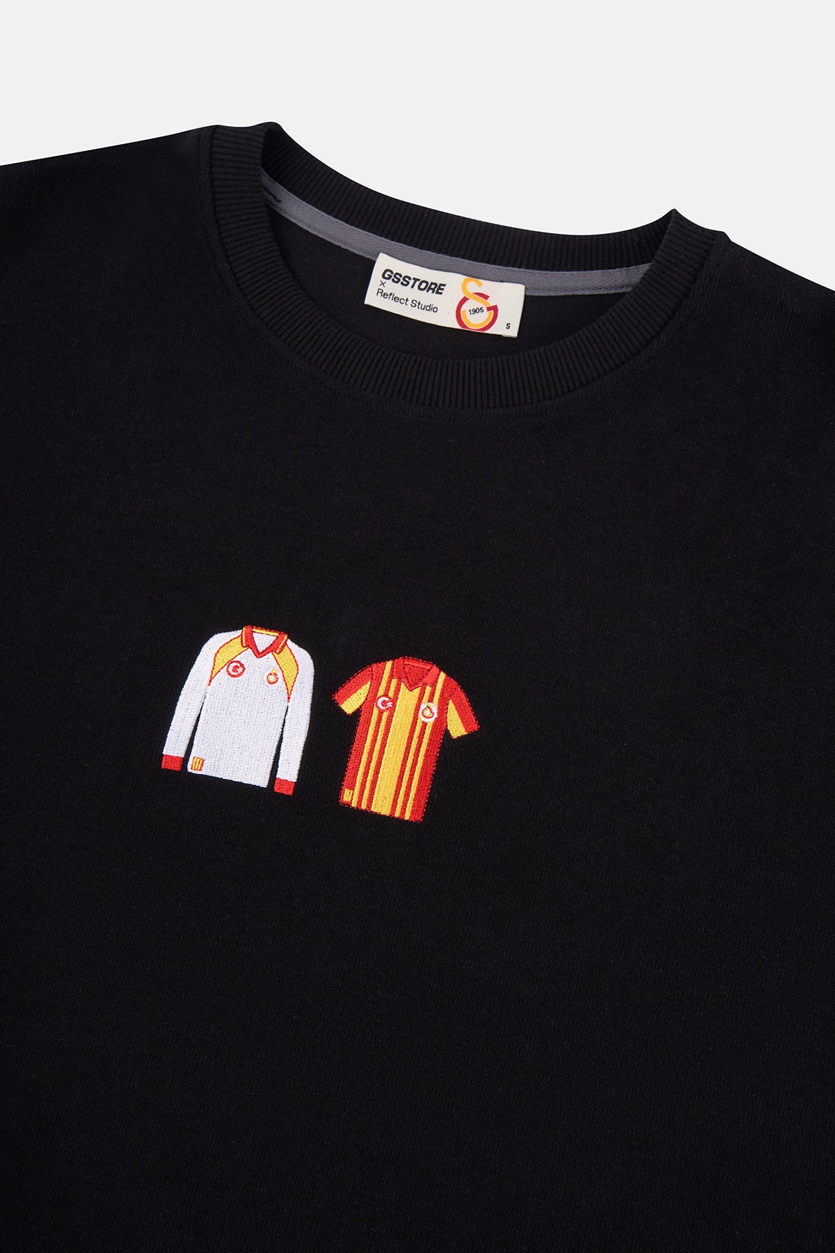 Retro Forma SuperSoft Sweatshirt - Siyah