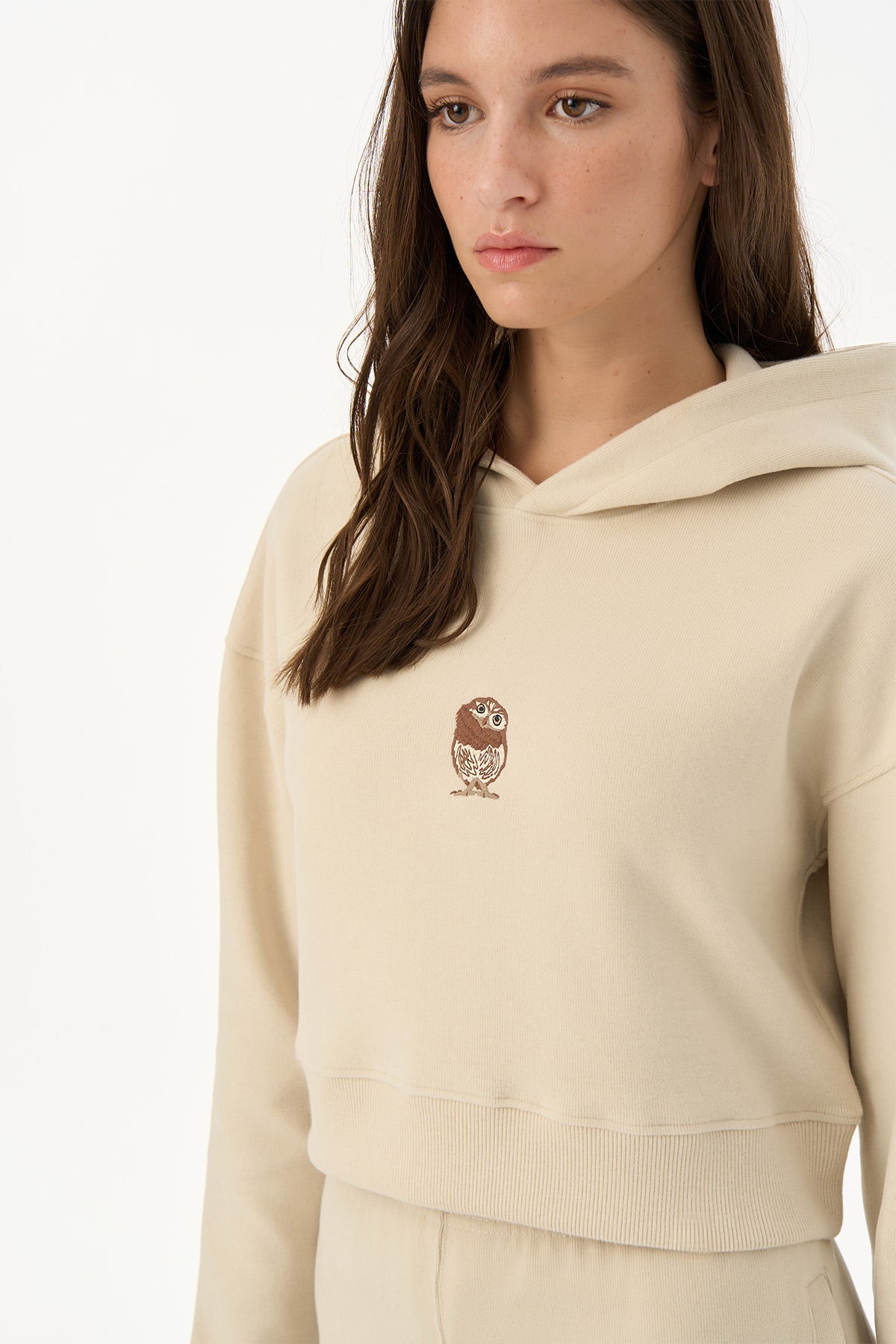 Cin Baykuşu SuperSoft Crop Hoodie - Parşömen Bej · 3