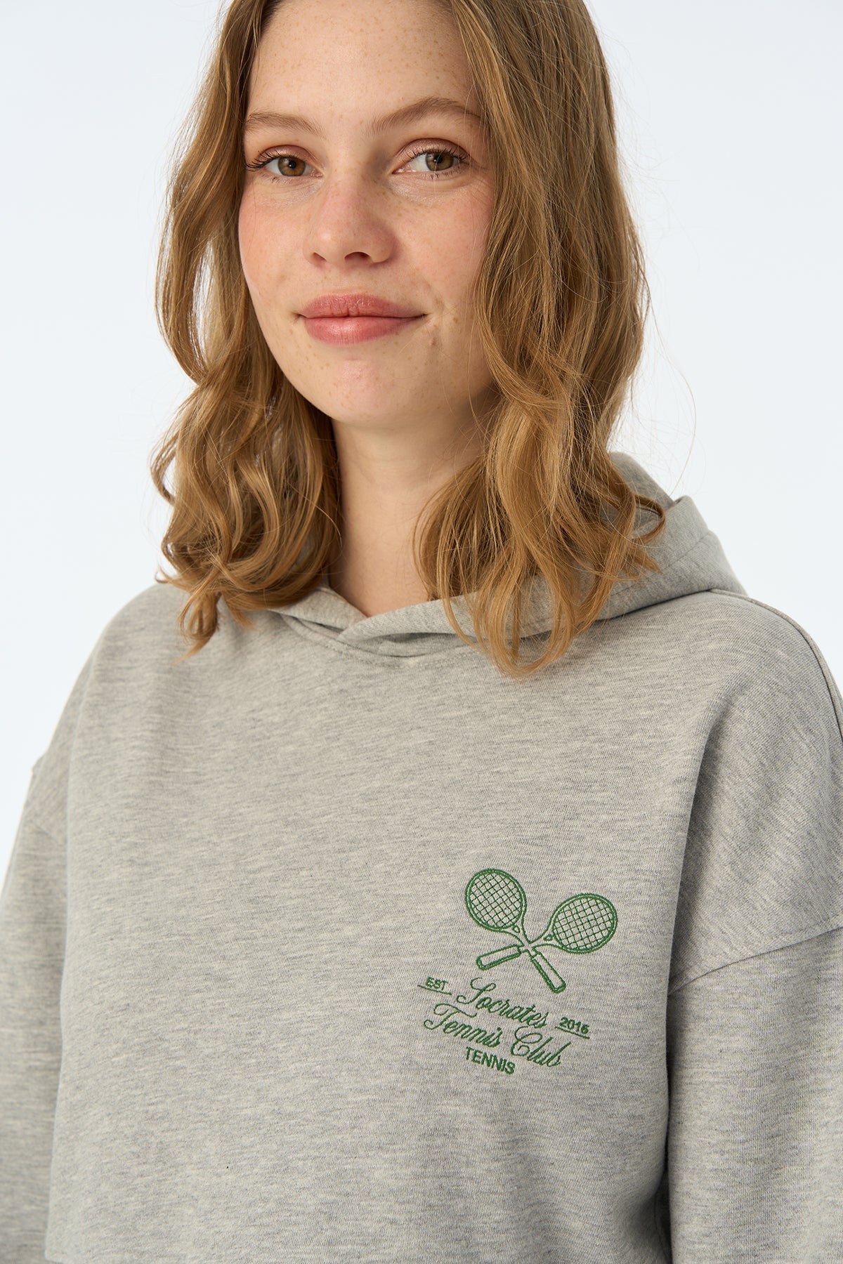 Socrates Tennis Club Crop Hoodie - Gri Melanj · 2