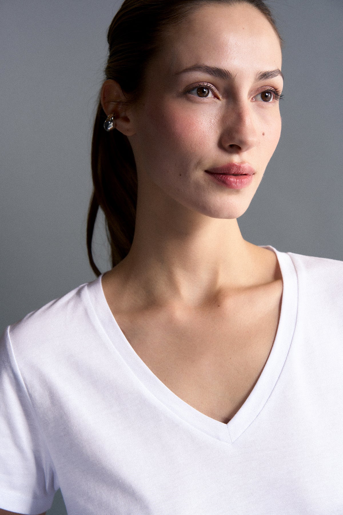 Basic V Yaka Modal Kadın T-shirt - Beyaz