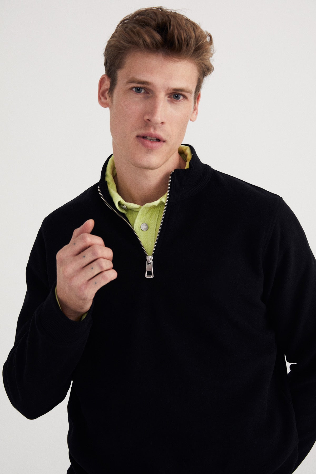 Basic SuperSoft Quarter-Zip Sweatshirt - Siyah