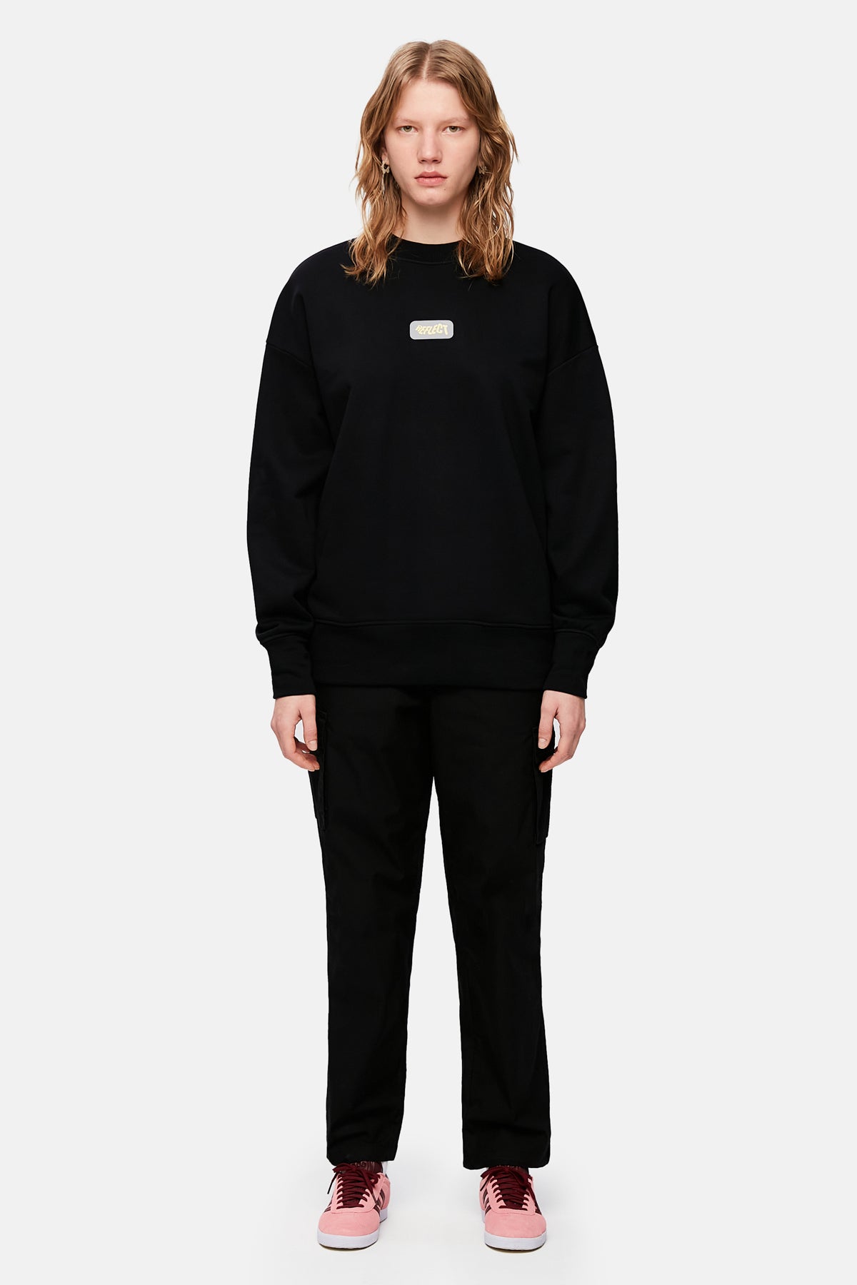 Logo Tag Oversize Sweatshirt - Black · 3